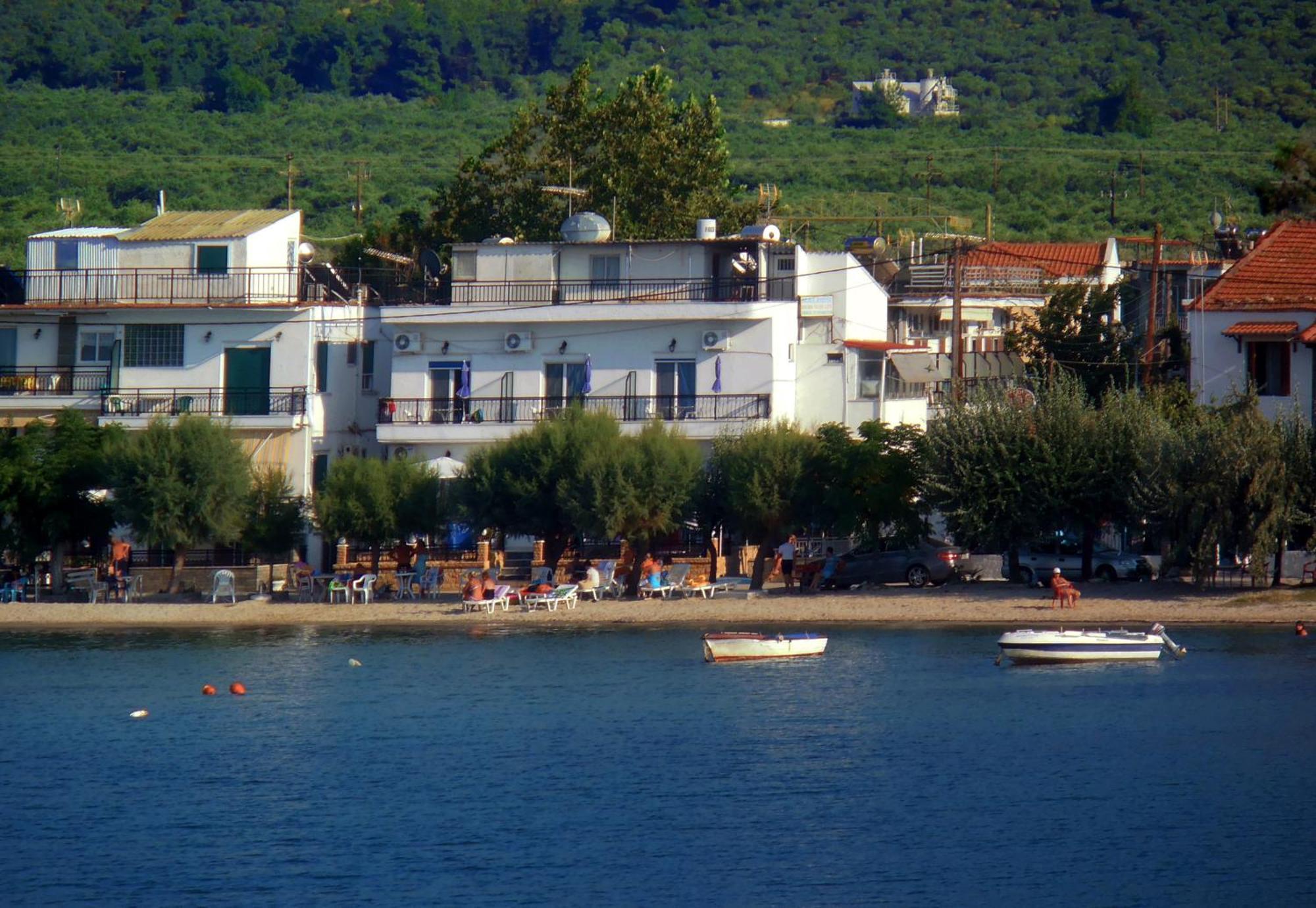 Malimi Hotel Prínos Buitenkant foto